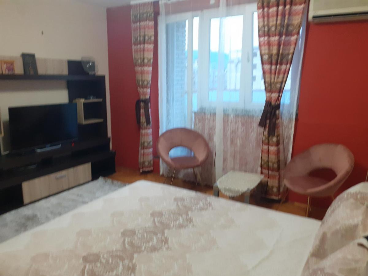Lepa Kata Centar Apartment Подгорица Екстериор снимка